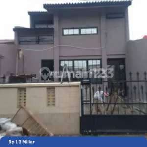 Rumah 2 Lantai Area Larangan Dekat Cipadu , tersedia melalui melalui situs Rumah123