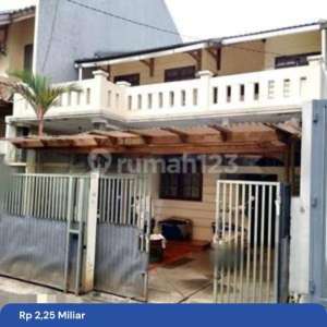 Rumah 2 Lantai Asri dan Tenang di Puri Indah Kembangan, Jakarta Barat di Puri Indah SHM Rumah , tersedia melalui melalui situs Rumah123