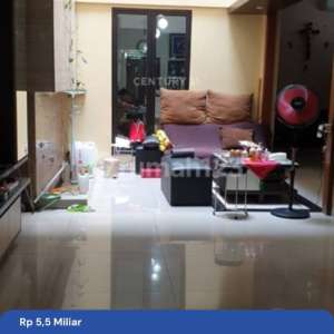 Rumah 2 Lantai Dekat Area Pendidikan di Cipinang Cempedak S8447 , tersedia melalui melalui situs Rumah123