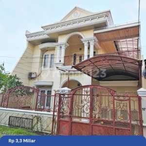 Rumah 2 Lantai, Furnish, Tenggilis Utara Surabaya , tersedia melalui melalui situs Rumah123