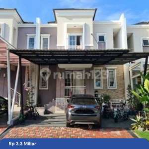 Rumah 2 Lantai FurnishedPosisi Jalan Utama Di Cluster Savia BSD , tersedia melalui melalui situs Rumah123