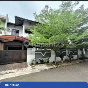 Rumah 2 Lantai Pulomas Dekat Area Sekolah Internasional , tersedia melalui melalui situs Rumah123