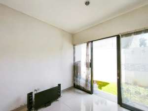 Rumah 2 Lantai SHM 17 Menit ke RSU Hermina Serpong Dibantu KPR J-33094 , tersedia melalui melalui situs Olx