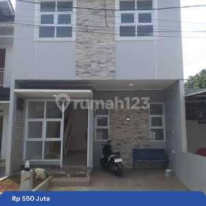 Rumah 2 Lantai Siap Huni Harga 500 Jt An , tersedia melalui melalui situs Rumah123