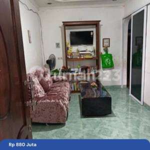 Rumah 2Lt SHM Pondok Pekayon Indah, Bekasi Selatan 053 , tersedia melalui melalui situs Rumah123