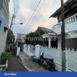 Rumah5 Kontrakan Full Terisi Cocok untuk Investasi Lokasi Strategis 3 Menit ke Stasiun MRT Blok A - Jakarta Selatan , tersedia melalui melalui situs Rumah123