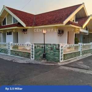 Rumah 5KT Di Surakarta Dekat Solo Grand Mall Utk Hunian Atau Kos , tersedia melalui melalui situs Rumah123