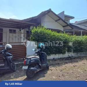 Rumah Asri .150.m , tersedia melalui melalui situs Rumah123
