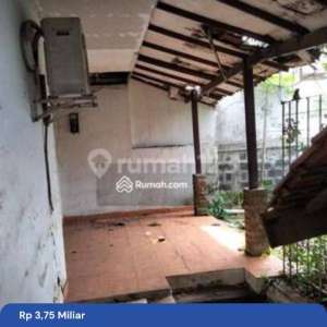 Rumah Asri Bonus Bangunan Kawasan komplek PertanianPasar Minggu Jakarta Selatan lokasi dekat ke Pintu Tol TB .Simatupangdan Dekat ke AEON MALL , tersedia melalui melalui situs Rumah123