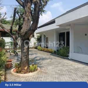 Rumah Asri di Pulo Gebang Hitung Tanah Saja, Lokasi Strategis , tersedia melalui melalui situs Rumah123