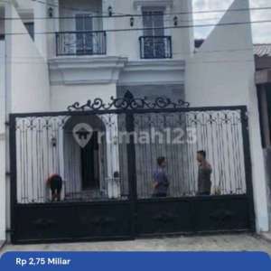 Rumah Bagus American Style Shm Di Joglo Dekat Puri Botanical , tersedia melalui melalui situs Rumah123