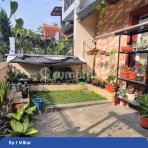 Rumah Bagus di Komplek Pasir Impun Arcamanik Dekat Tunas Unggul , tersedia melalui melalui situs Rumah123