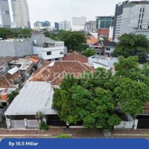 Rumah Bagus Di Menteng Jakarta Pusat , tersedia melalui melalui situs Rumah123