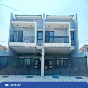 Rumah Bagus di Merr Surabaya , tersedia melalui melalui situs Rumah123