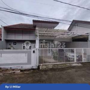 Rumah Bagus Lega Terawat di Perumahan Asabri Jati Asih , tersedia melalui melalui situs Rumah123