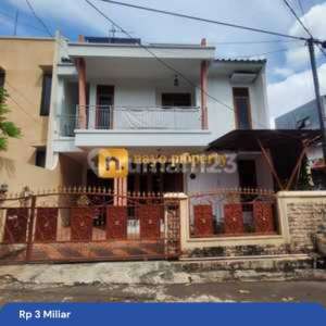 Rumah Bagus Siap Huni Dalam Komplek Strategis Di Duren Sawit , tersedia melalui melalui situs Rumah123