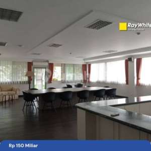 Rumah Bagus Unfurnished HGB Menteng, Jakarta Pusat , tersedia melalui melalui situs Rumah123