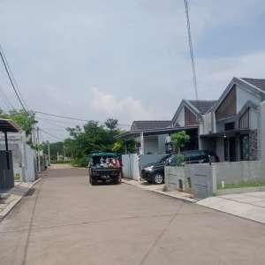 rumah. baru..lingkungan. asri. one. gate.nego. sd. jadi , tersedia melalui melalui situs Olx