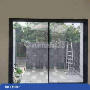 Rumah Baru di Metland Puri Luas 9X15m 2,5 Lantai SHM Strategis , tersedia melalui melalui situs Rumah123