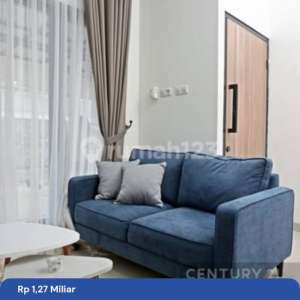 Rumah Baru Full Furnish ,nyaman Strategis Jakarta Sselatan , tersedia melalui melalui situs Rumah123