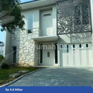 Rumah Baru Gress Pakuwon Indah The Mansion , tersedia melalui melalui situs Rumah123