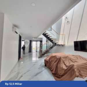 Rumah Baru Pik Elang Laut 300M2 PoolFurnished , tersedia melalui melalui situs Rumah123