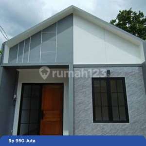 Rumah Baru Siap Huni-Strategis-Akses Mudah-Bonus Ac-Kanopi-Cctv di Jagakarsa Jaksel,Dekat Busway N Akses Tol , tersedia melalui melalui situs Rumah123