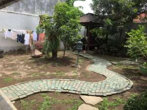 Rumah Besar Tanah Luas dekat Pondok Pesantren Taruna Alquran , tersedia melalui melalui situs Olx