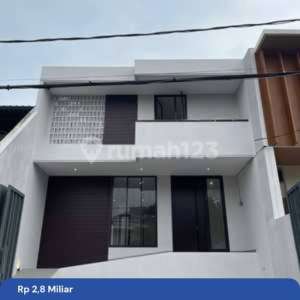 Rumah Brand New Cinere Modern Minimalist , tersedia melalui melalui situs Rumah123