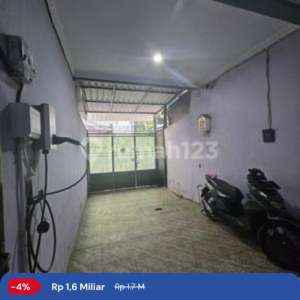 Rumah Cantik 3Lantai Siap Huni Kavling Polri Jelambar Grogol Petamburan Jakarta Barat , tersedia melalui melalui situs Rumah123