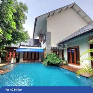 Rumah Cantik Berhalaman Luas, Strategis Dekat Fatmawati Raya , tersedia melalui melalui situs Rumah123