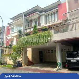 RumahCantik DijualDi Perumahan Golf Lake Residence Cengkareng Timur Jakarta Barat , tersedia melalui melalui situs Rumah123