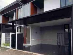 Rumah Cantik Minimalis Dalam Cluster Jalan Palagan Sleman Jogja , tersedia melalui melalui situs Olx