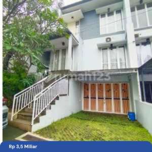 Rumah Cantik Murah Dalam Townhouse Cilandak Nempel Tb Simatupang , tersedia melalui melalui situs Rumah123