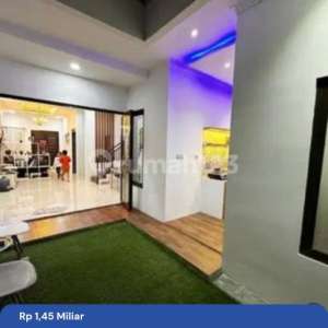 Rumah Cantik Siap Huni di Komplek Setra Dago Antapani , tersedia melalui melalui situs Rumah123