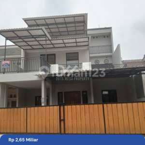 Rumah Cantik Taman Chrysant 1 Bsd Asri Nyaman Tenang Bebas Banjir , tersedia melalui melalui situs Rumah123