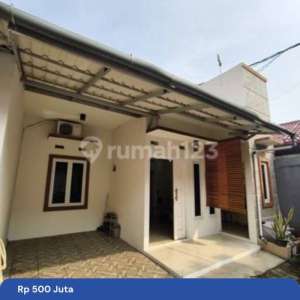 Rumah Cluster Eksklusif Semi Furnished Pamulang - Tangerang Selatan, Dekat Tol Pamulang , tersedia melalui melalui situs Rumah123
