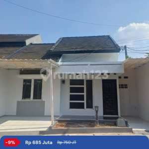 Rumah Dalam Cluster Di Pinggir Jalan Raya , tersedia melalui melalui situs Rumah123