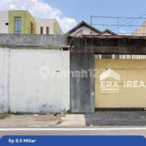 Rumah dan Ruang Usaha Dijual di Solo Dekat Stasiun Balapan , tersedia melalui melalui situs Rumah123