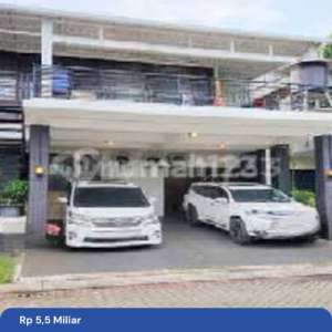 Rumah dengan Kolam Renang di Cluster Dekat Akses Tol di Bintaro , tersedia melalui melalui situs Rumah123