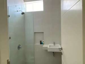 Rumah Depan Danau Citraland Cuman 1Man murah pol , tersedia melalui melalui situs Olx