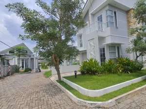 Rumah Depok Ready Stok Siap Huni IMB SHM 2 Lantai 3 Kamar Tidur Akses Stasiun Depok Baru dekat Tol Desari dekat Tol Kukusan Beji Margonda Kota Depok , tersedia melalui melalui situs Olx