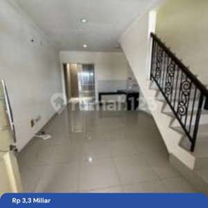 Rumah di Cluster West Europe Green Lake Ckity Lokasi Strategis Nego , tersedia melalui melalui situs Rumah123