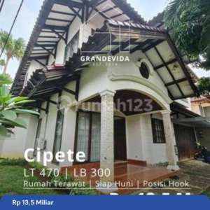 RUMAH DI HOOK, 2 LANTAI,TERAWAT CIPETE JAKARTA SELATAN , tersedia melalui melalui situs Rumah123