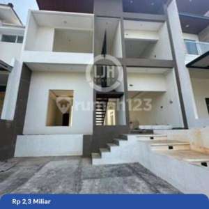 Rumah di Ivy Park, BSB , tersedia melalui melalui situs Rumah123