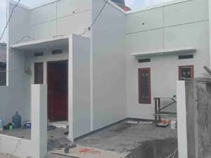 Rumah Di Kunciran Dlm Cluster Akses Motor. bs cicil ke owner lokasi di Ciledug, tersedia melalui melalui situs Olx