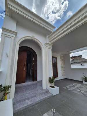 RUMAH DI WAYHALIM BELAKANG URIP SUMOHARJO , tersedia melalui melalui situs Olx