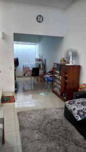 Rumah Dijual Cepat Di Cluster Premier Park 2 Modernland Tangerang , tersedia melalui melalui situs Olx