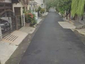 Rumah dijual Murah 1,5 Lantai, Galaxy, Bekasi dekat Tol Becakayu , tersedia melalui melalui situs Olx