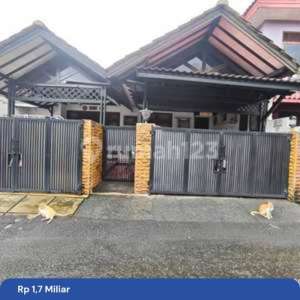 Rumah Dijual Pamulang Permai. Tangsel. Semi.furnished , tersedia melalui melalui situs Rumah123